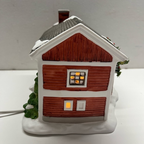 Christmas Valley Collection Valley Implement Dealer Light Up Christmas  Ceramic - Picture 2 of 8